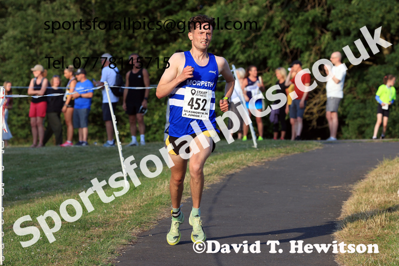 Senior Men and Men V40, 2026 Sunderland 5k, Silksworth, Sunderland. Photo: David T. Hewitson/Sports for All Pics